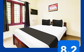 Super Hotel O Nettoor Near Lakeshore Hospital