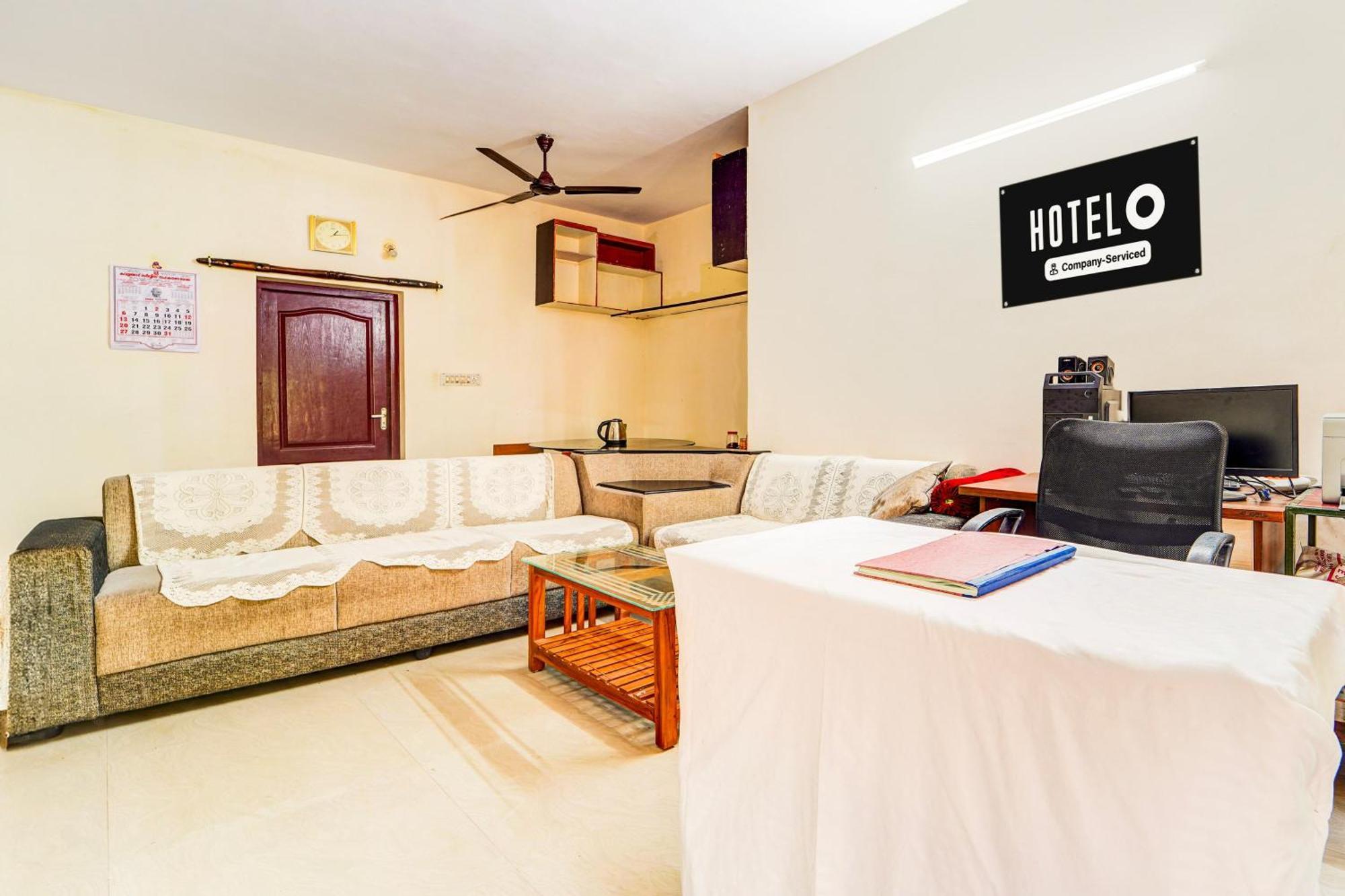 Super Hotel O Nettoor Near Lakeshore Hospital Kochi Exterior photo